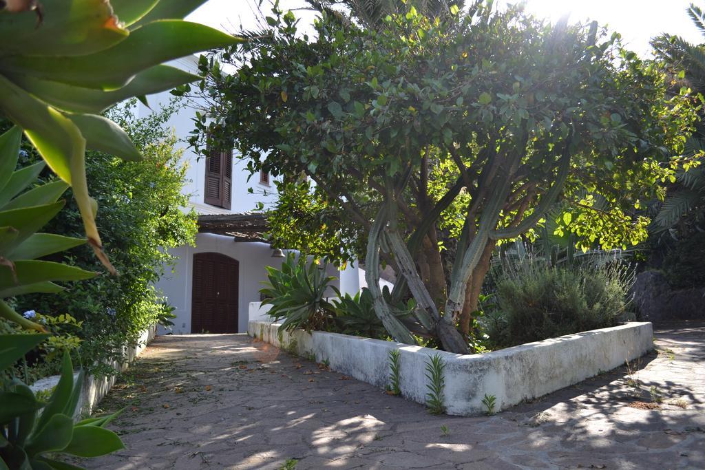 Villa Schicciolina à Stromboli Extérieur photo