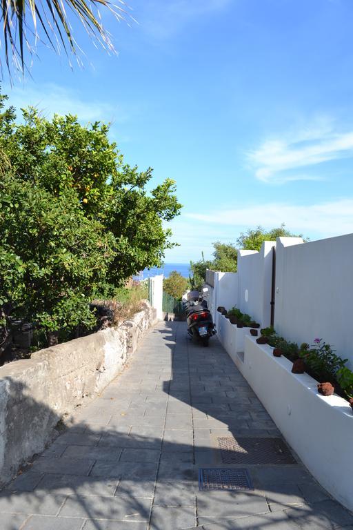 Villa Schicciolina à Stromboli Extérieur photo